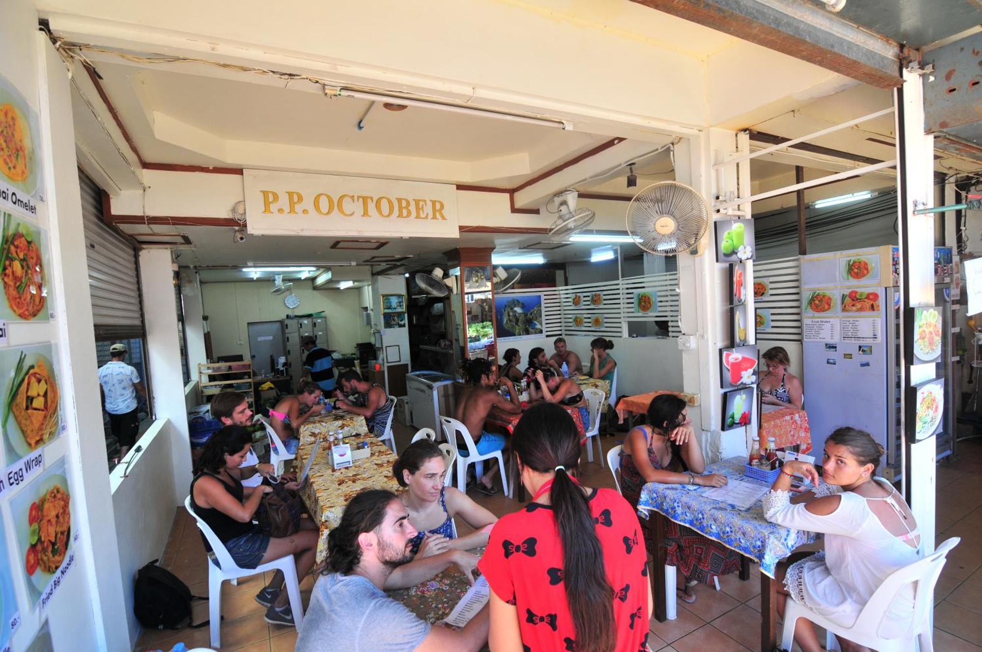October Hostel Phi Phi Eksteriør billede