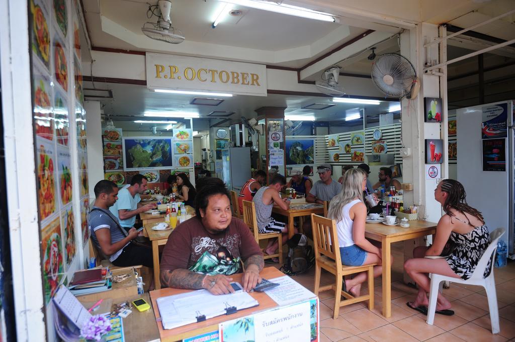 October Hostel Phi Phi Eksteriør billede
