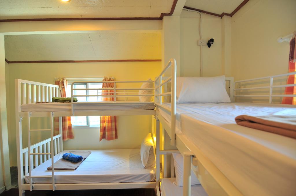 October Hostel Phi Phi Eksteriør billede