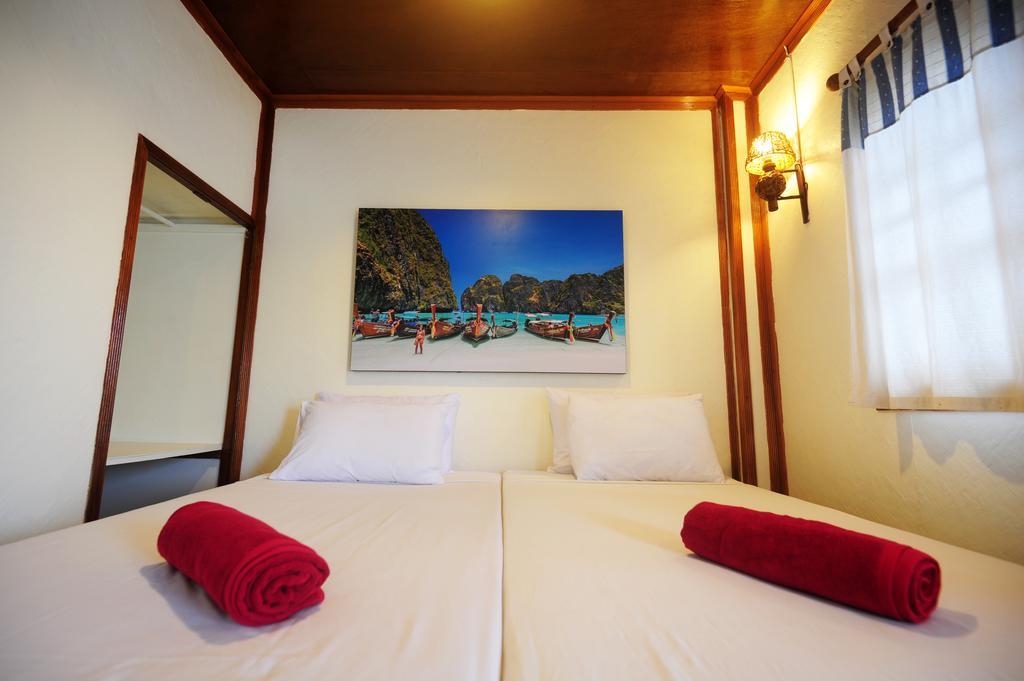 October Hostel Phi Phi Eksteriør billede
