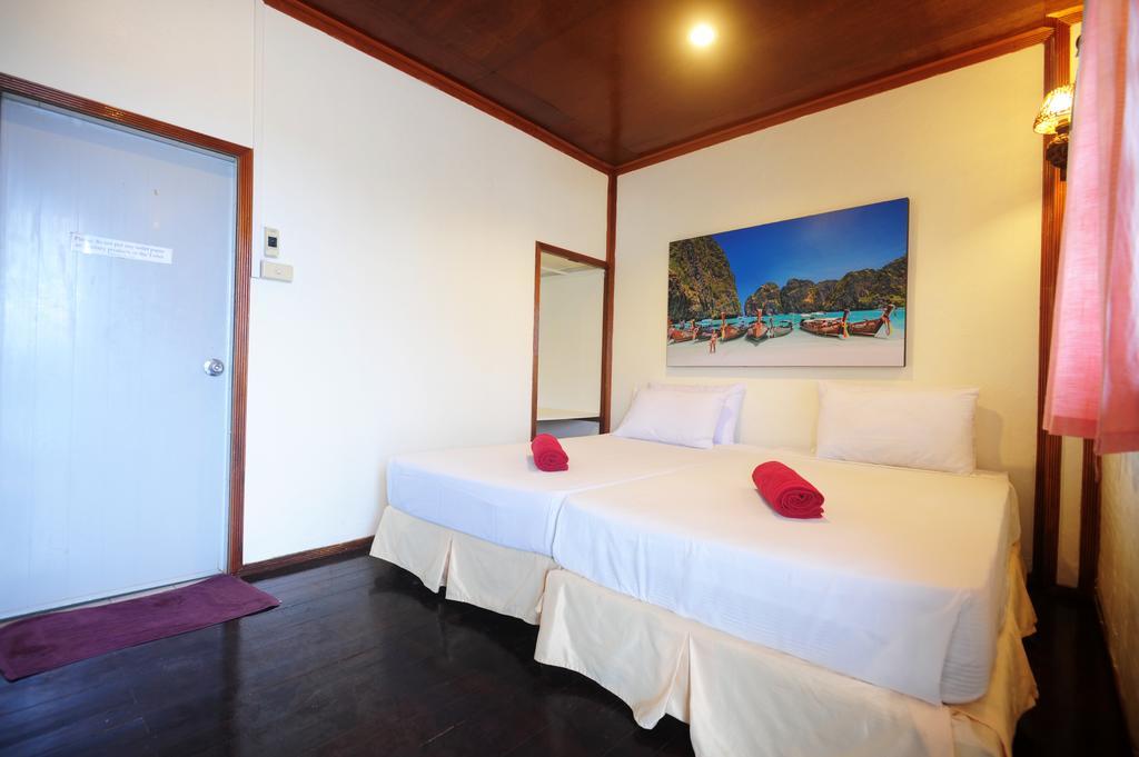October Hostel Phi Phi Eksteriør billede