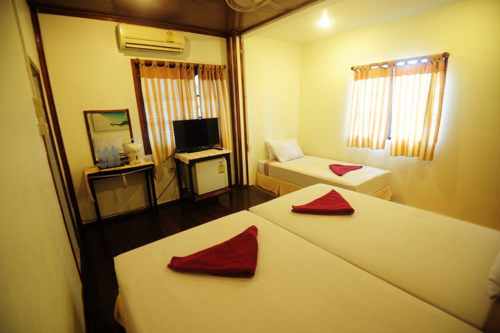 October Hostel Phi Phi Eksteriør billede